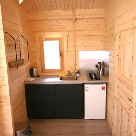 The Bee - Trekkershuts & Apartment Opperdoes Exterior photo